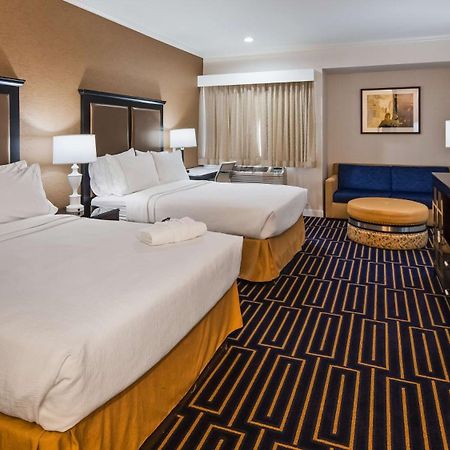 Best Western Plus Palm Court Hotel Davis Εξωτερικό φωτογραφία