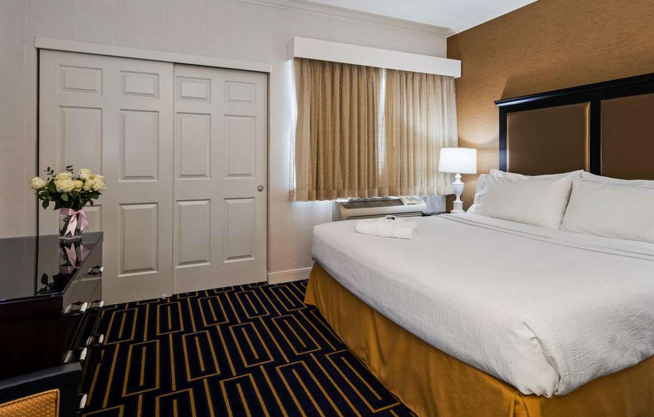 Best Western Plus Palm Court Hotel Davis Εξωτερικό φωτογραφία