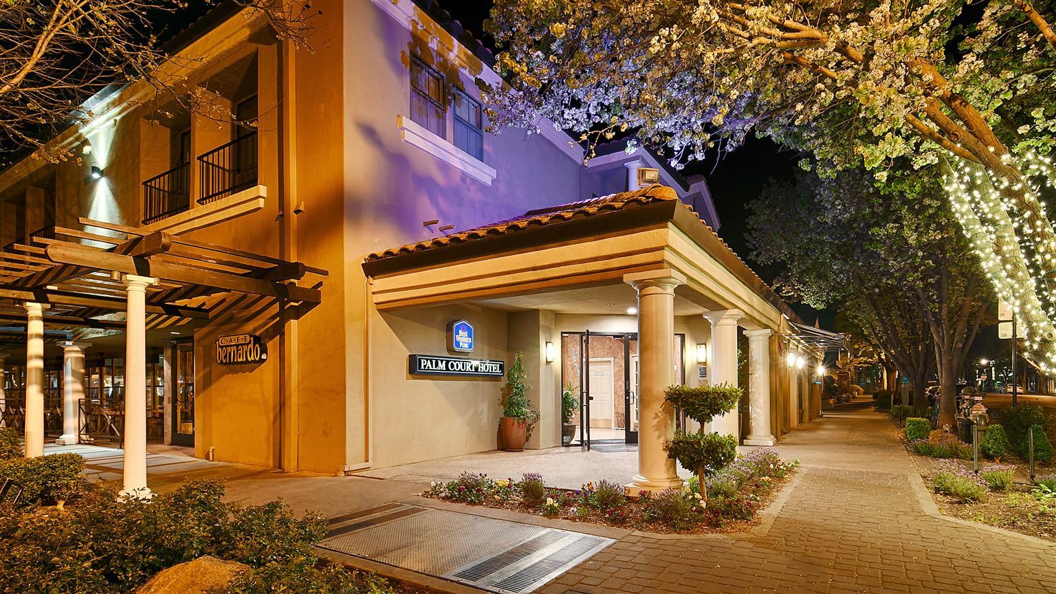 Best Western Plus Palm Court Hotel Davis Εξωτερικό φωτογραφία