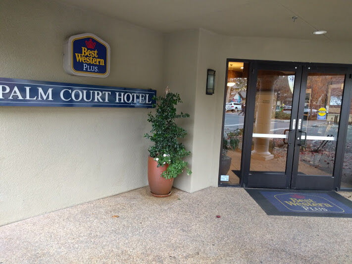 Best Western Plus Palm Court Hotel Davis Εξωτερικό φωτογραφία